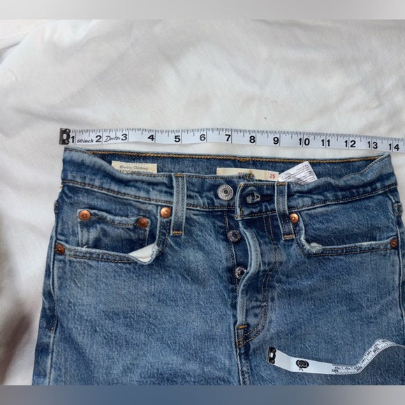 LEVI’S Wedgie  Women's Straight Leg Jeans Size 25 - Picture 6 of 9